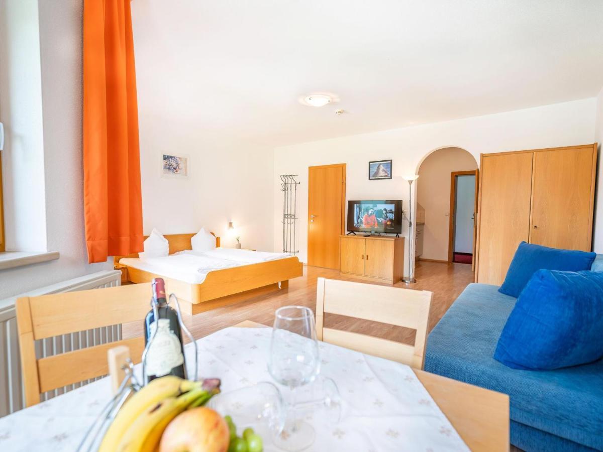 Lovely Apartment In Neustift Im Stubaital With Mountain View Exteriér fotografie